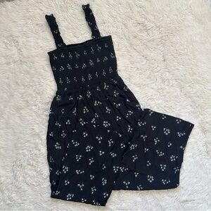 Aritzia Wilfred Chianti Jumpsuit Smocked Top Sleeveless Floral Black Sz XS